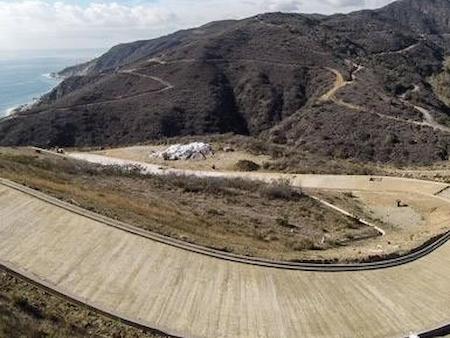 Concrete Driveway in Malibu, CA